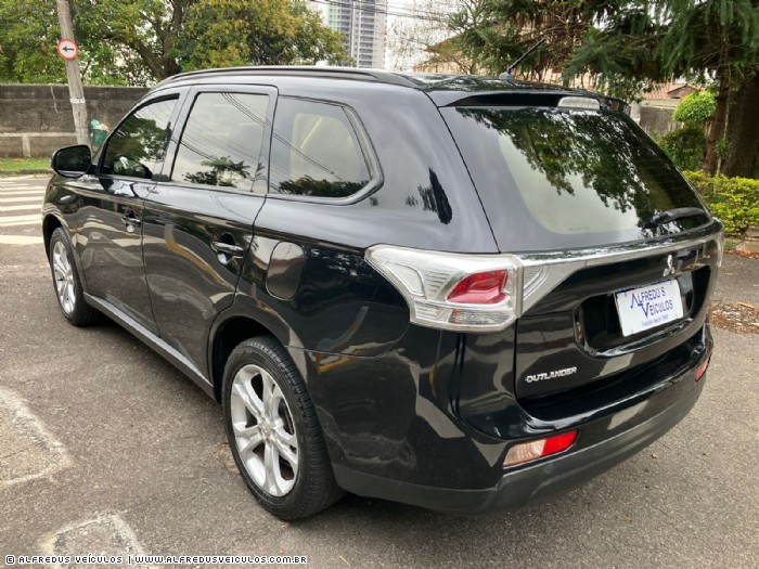Mitsubishi OUTLANDER 2.0 2014/2015